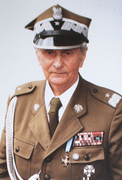 gen. Michał Nieczuja-Ostrowski